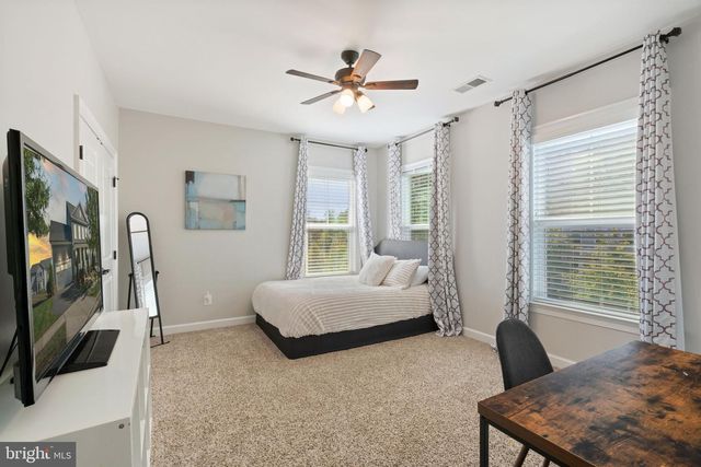 2164 POTOMAC RIVER BLVD, Dumfries, VA 22026