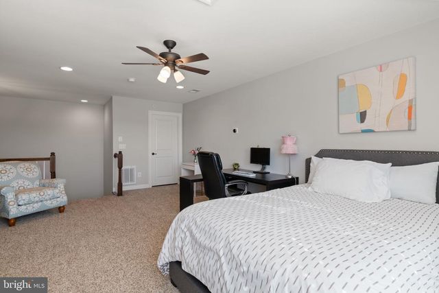2164 POTOMAC RIVER BLVD, Dumfries, VA 22026