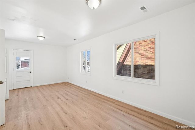 17187 Northlawn Street, Detroit, MI 48221