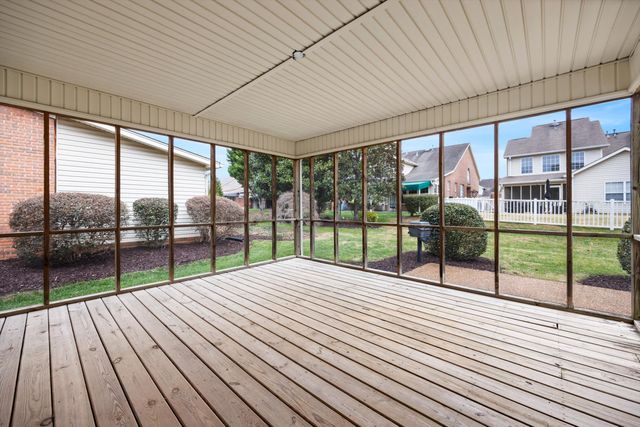 2416 Queens Lace Trail, Chattanooga, TN 37421