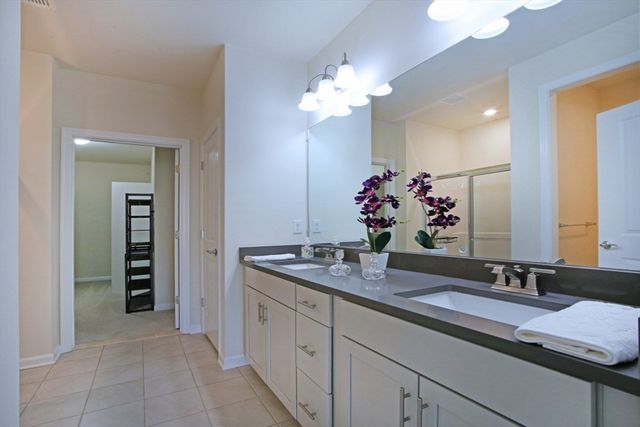 260 Martins Lndg 508, North Reading, MA 01864