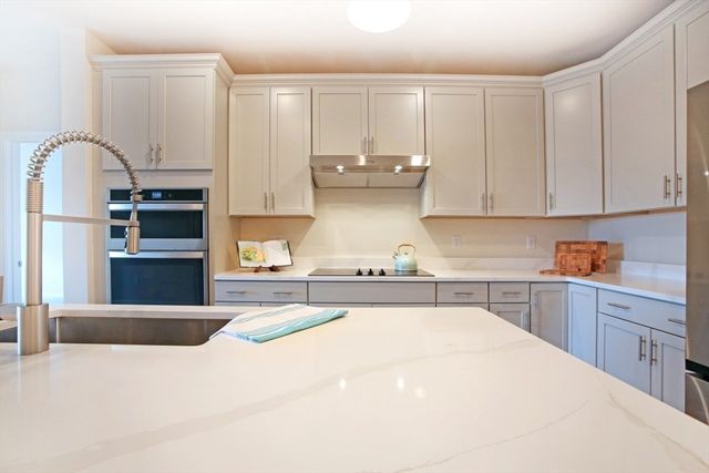 260 Martins Lndg 508, North Reading, MA 01864