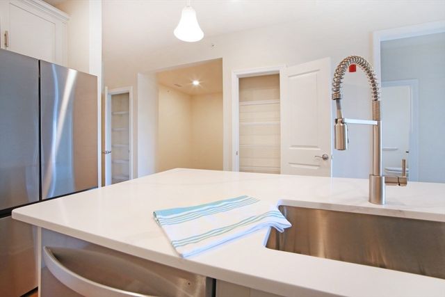 260 Martins Lndg 508, North Reading, MA 01864