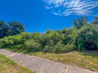 35 James P Casey Road, Bristol, CT 06010