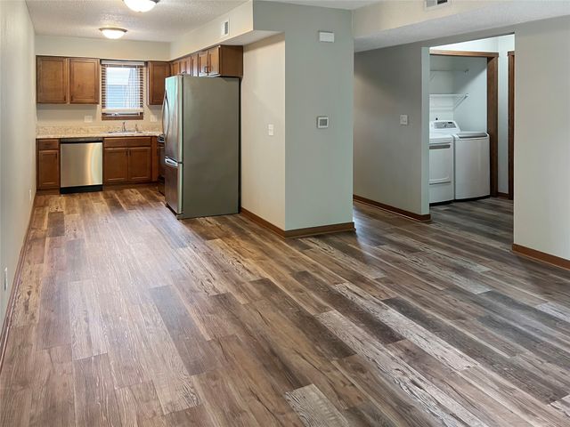 2089 NW Hickory Lane, Ankeny, IA 50023