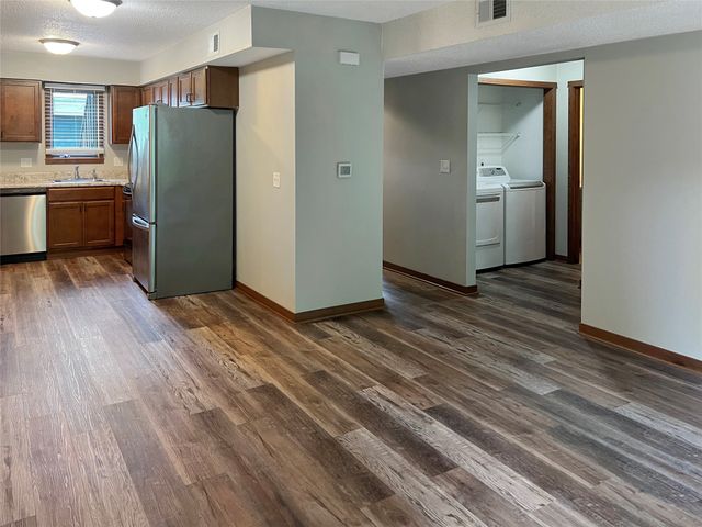 2089 NW Hickory Lane, Ankeny, IA 50023