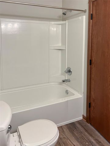 2089 NW Hickory Lane, Ankeny, IA 50023