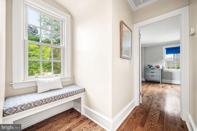 497 SAINT DAVIDS AVE, Wayne, PA 19087
