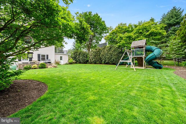 497 SAINT DAVIDS AVE, Wayne, PA 19087