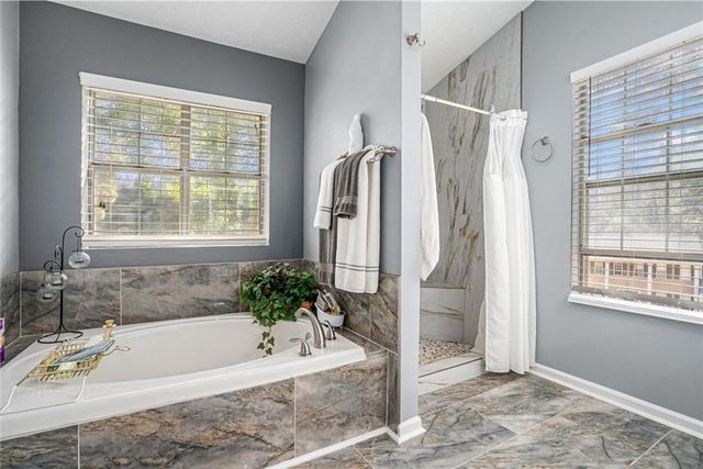 4700 Cromwell NW Court, Acworth, GA 30102