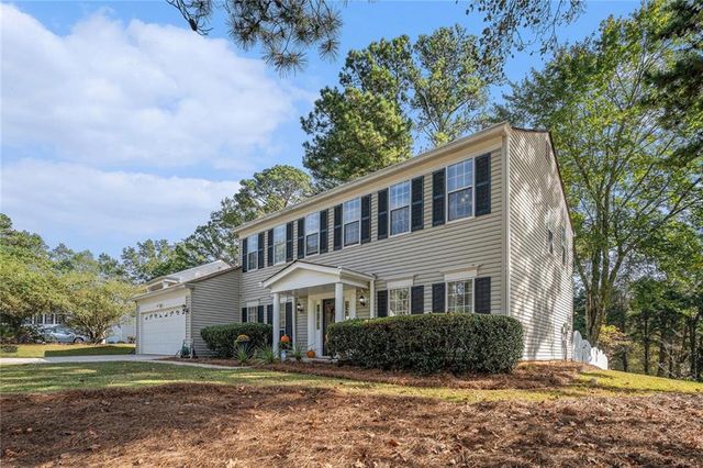 4700 Cromwell NW Court, Acworth, GA 30102