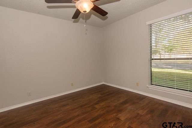 5903 Hollytree, Tyler, TX 75703