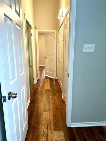 5903 Hollytree, Tyler, TX 75703
