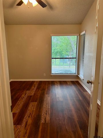 5903 Hollytree, Tyler, TX 75703