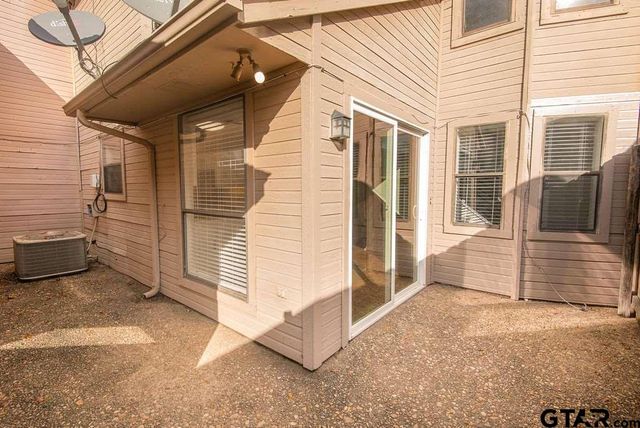 5903 Hollytree, Tyler, TX 75703