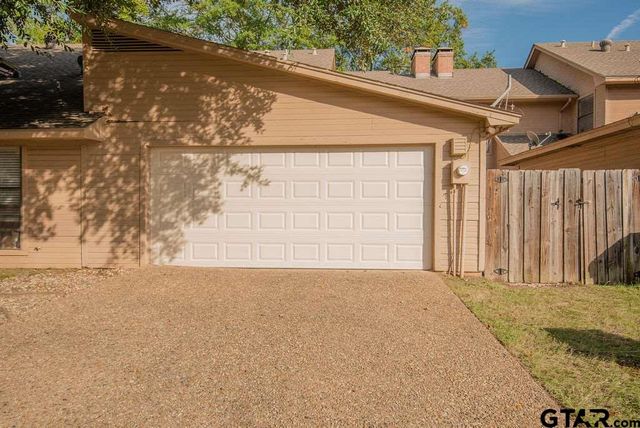 5903 Hollytree, Tyler, TX 75703