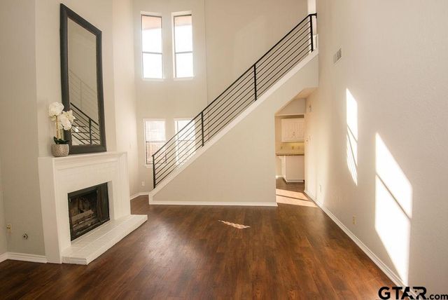 5903 Hollytree, Tyler, TX 75703
