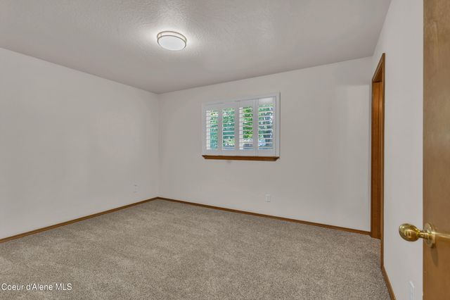 1704 N Trellis CT, Post Falls, ID 83854