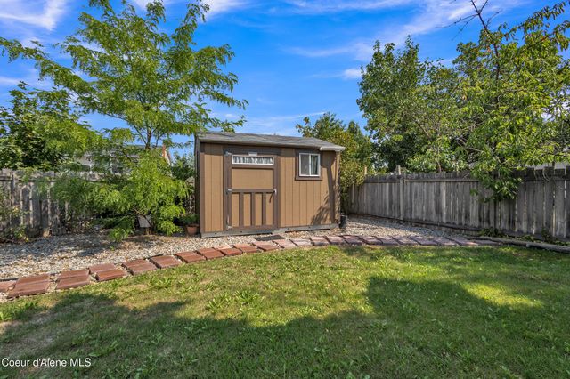 1704 N Trellis CT, Post Falls, ID 83854