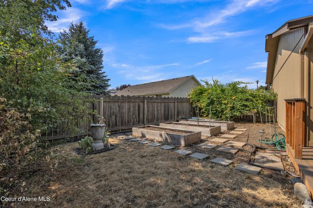 1704 N Trellis CT, Post Falls, ID 83854