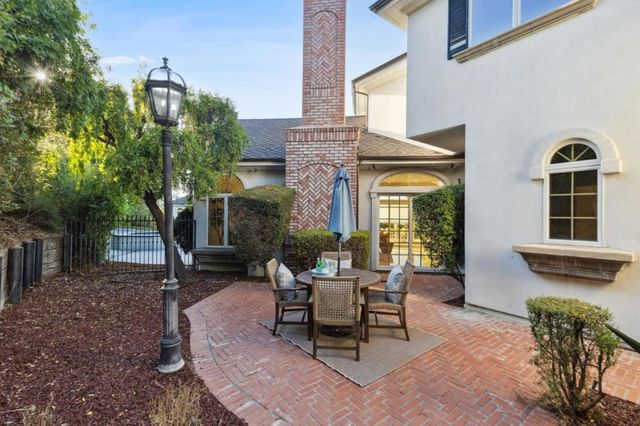 16383 Aztec Ridge Drive, Los Gatos, CA 95030