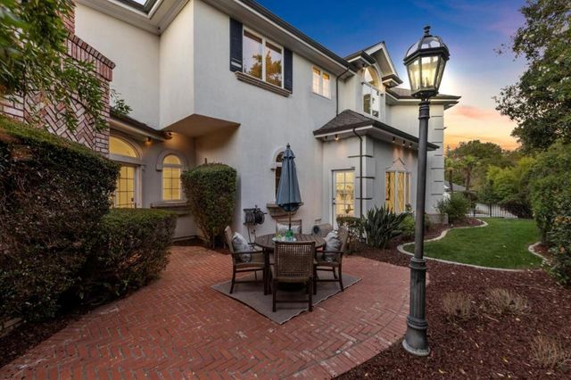 16383 Aztec Ridge Drive, Los Gatos, CA 95030