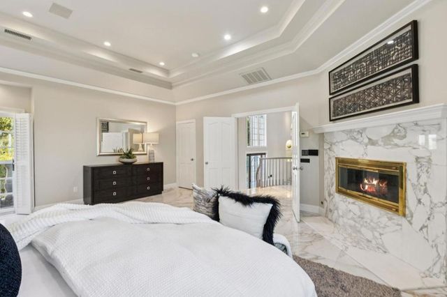 16383 Aztec Ridge Drive, Los Gatos, CA 95030