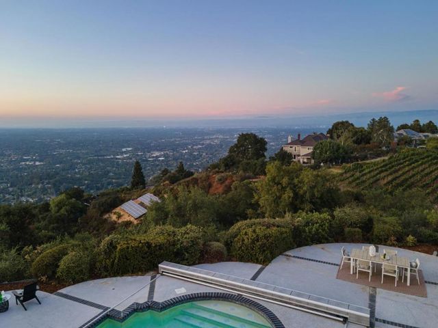 16383 Aztec Ridge Drive, Los Gatos, CA 95030