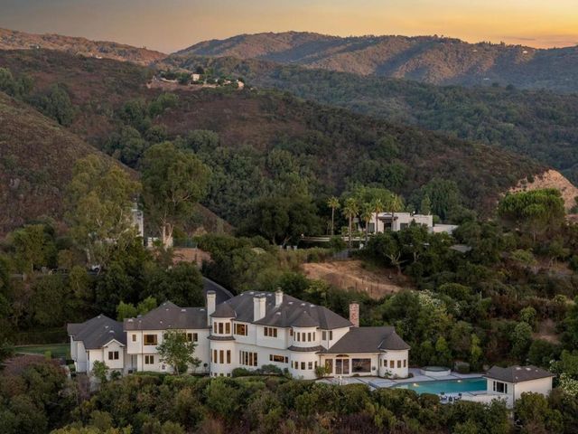 16383 Aztec Ridge Drive, Los Gatos, CA 95030