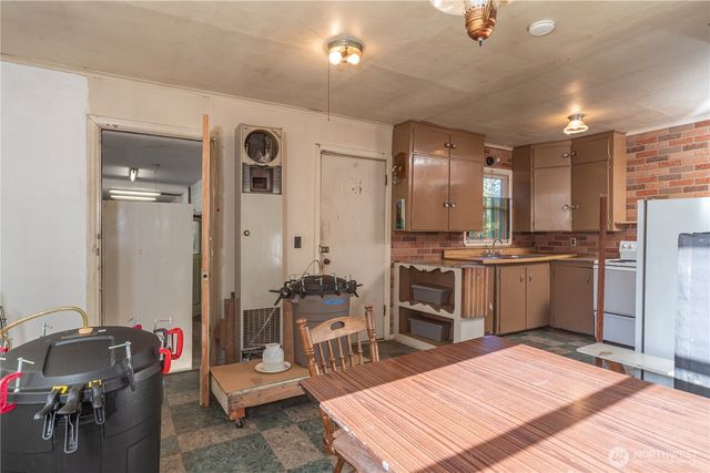781 Irondale Road, Port Hadlock, WA 98339
