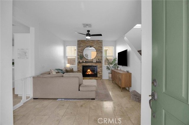 271 W Sparkleberry, Orange, CA 92865