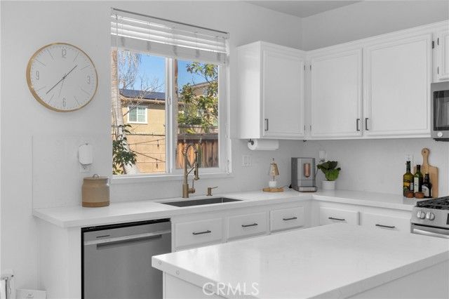 271 W Sparkleberry, Orange, CA 92865