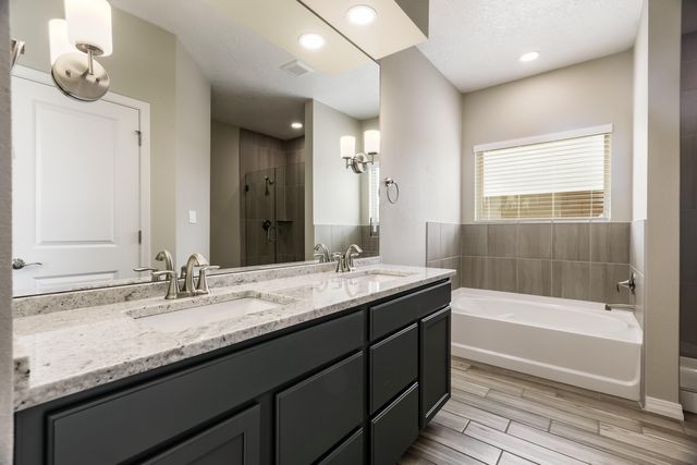 4525 Olivia Drive NE, Rio Rancho, NM 87144