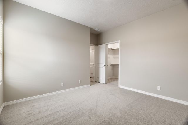 4525 Olivia Drive NE, Rio Rancho, NM 87144