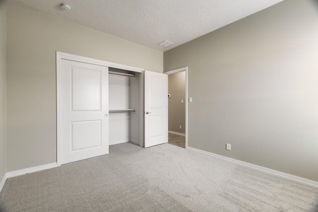 4525 Olivia Drive NE, Rio Rancho, NM 87144