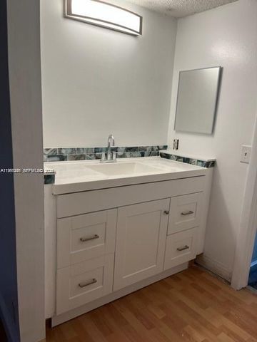 14020 SW 90th Terrace 14020, Miami, FL 33186