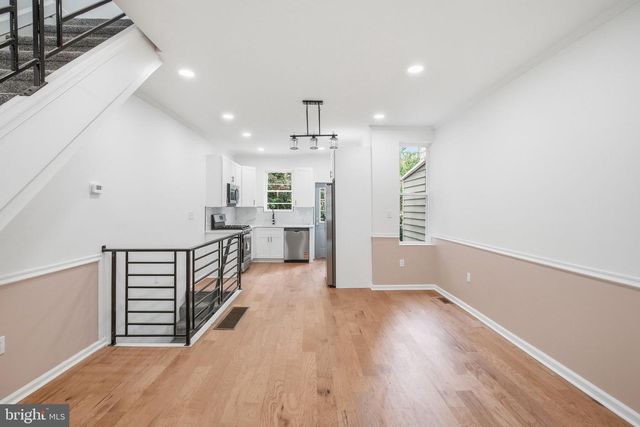 6332 LIMEKILN PIKE, Philadelphia, PA 19138