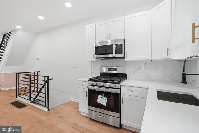 6332 LIMEKILN PIKE, Philadelphia, PA 19138