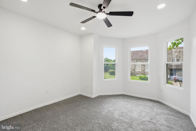 6332 LIMEKILN PIKE, Philadelphia, PA 19138