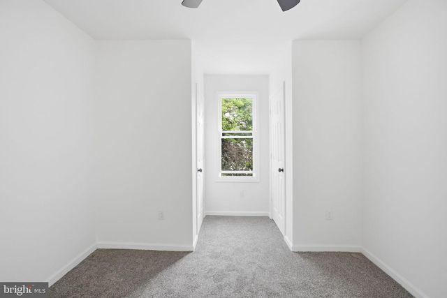 6332 LIMEKILN PIKE, Philadelphia, PA 19138