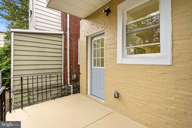 6332 LIMEKILN PIKE, Philadelphia, PA 19138