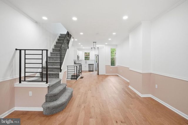 6332 LIMEKILN PIKE, Philadelphia, PA 19138