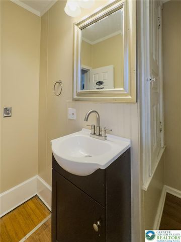 715 Cattell 2, Easton, PA 18042