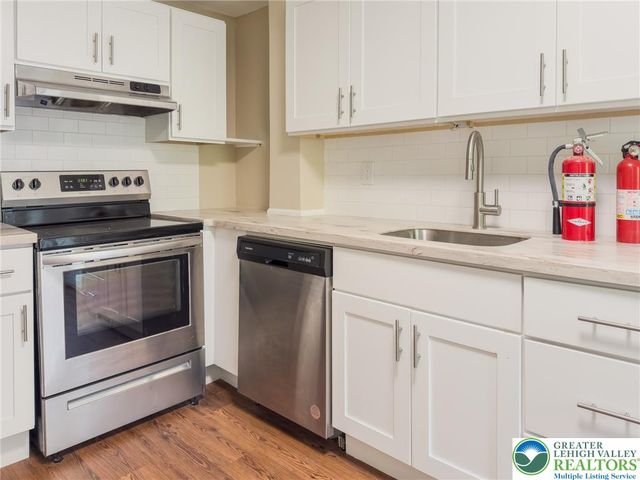 715 Cattell 2, Easton, PA 18042