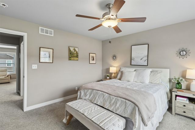 2825 NW Lois Lane, Ankeny, IA 50023