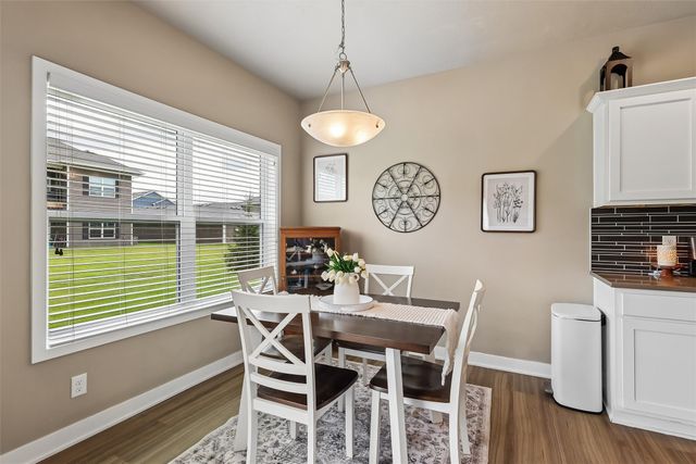 2825 NW Lois Lane, Ankeny, IA 50023