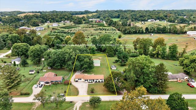 5172 S Indian Valley Drive, Bloomington, IN 47403
