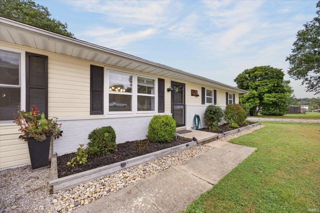 5172 S Indian Valley Drive, Bloomington, IN 47403