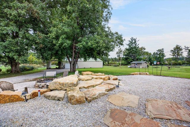 5172 S Indian Valley Drive, Bloomington, IN 47403