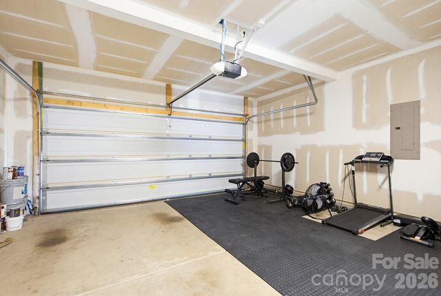 840 Oak Manor Drive SE, Concord, NC 28025